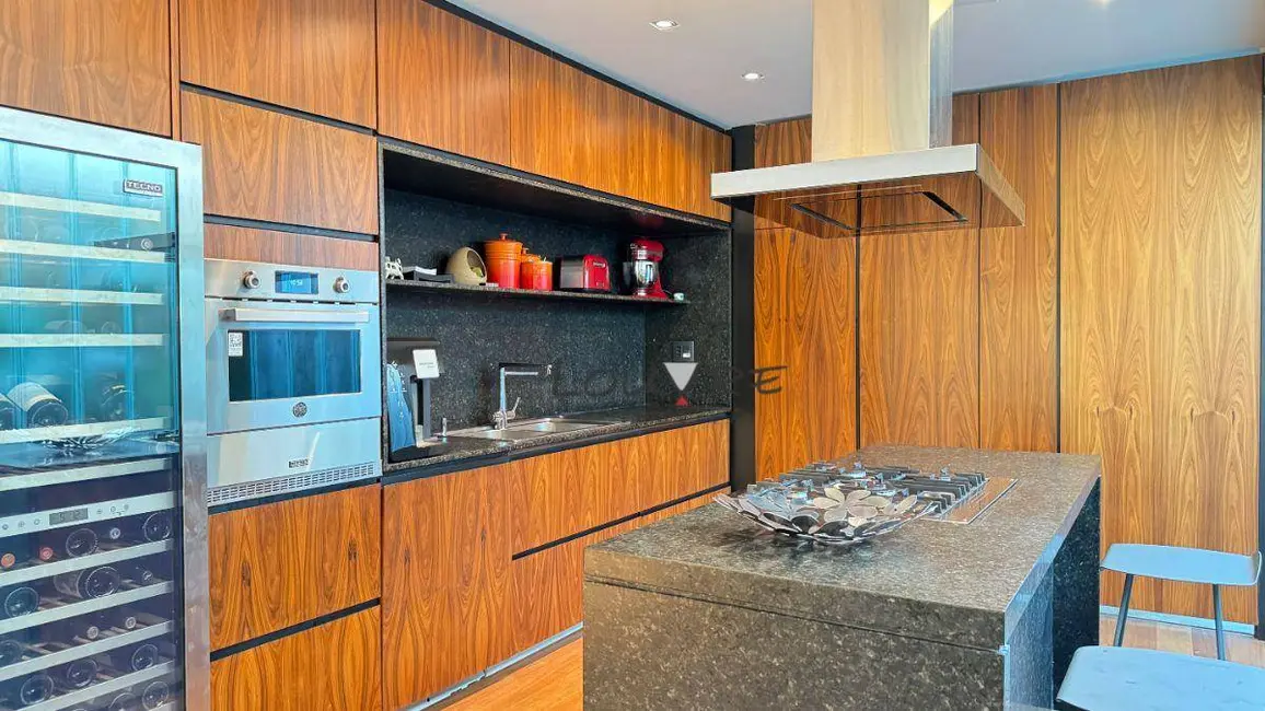 Foto 9 de Casa com 2 quartos à venda, 200m2 em Itaim Bibi, São Paulo - SP