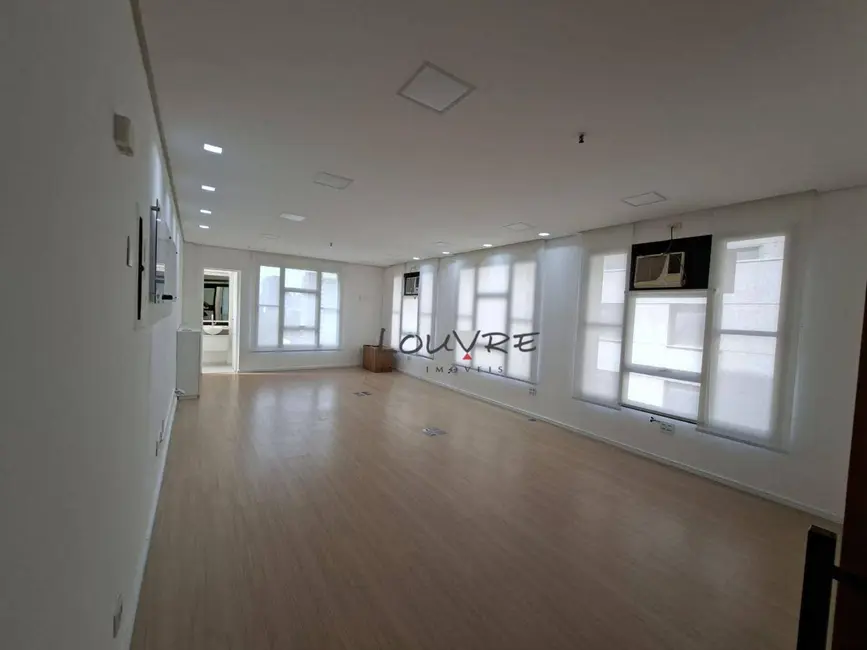 Foto 3 de Loft / Flat para alugar, 100m2 em Vila Olímpia, São Paulo - SP