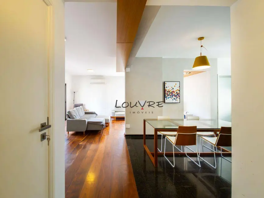 Foto 4 de Apartamento com 2 quartos à venda, 135m2 em Moema, São Paulo - SP