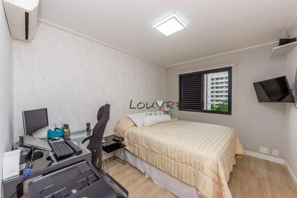 Foto 6 de Apartamento com 2 quartos à venda, 90m2 em Moema, São Paulo - SP
