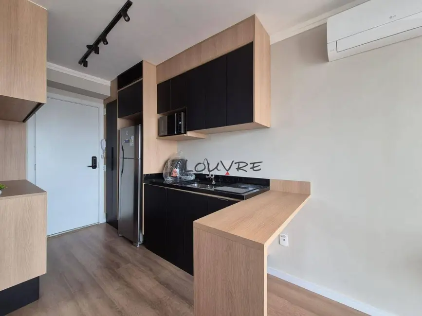 Foto 2 de Kitnet com 1 quarto para alugar, 25m2 em Vila Olímpia, São Paulo - SP