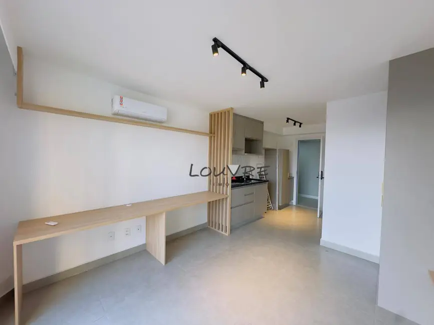 Kitnet com 1 quarto para alugar, 25m2 em Vila Olímpia, São Paulo - SP - imagem 4 Foto 4 de Kitnet com 1 quarto para alugar, 25m2 em Vila Olímpia, São Paulo - SP