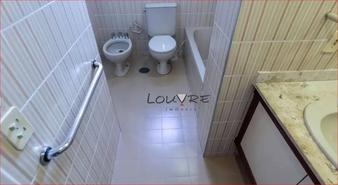 Apartamento com 3 quartos à venda, 120m2 em Moema, São Paulo - SP - imagem 8 Foto 8 de Apartamento com 3 quartos à venda, 120m2 em Moema, São Paulo - SP