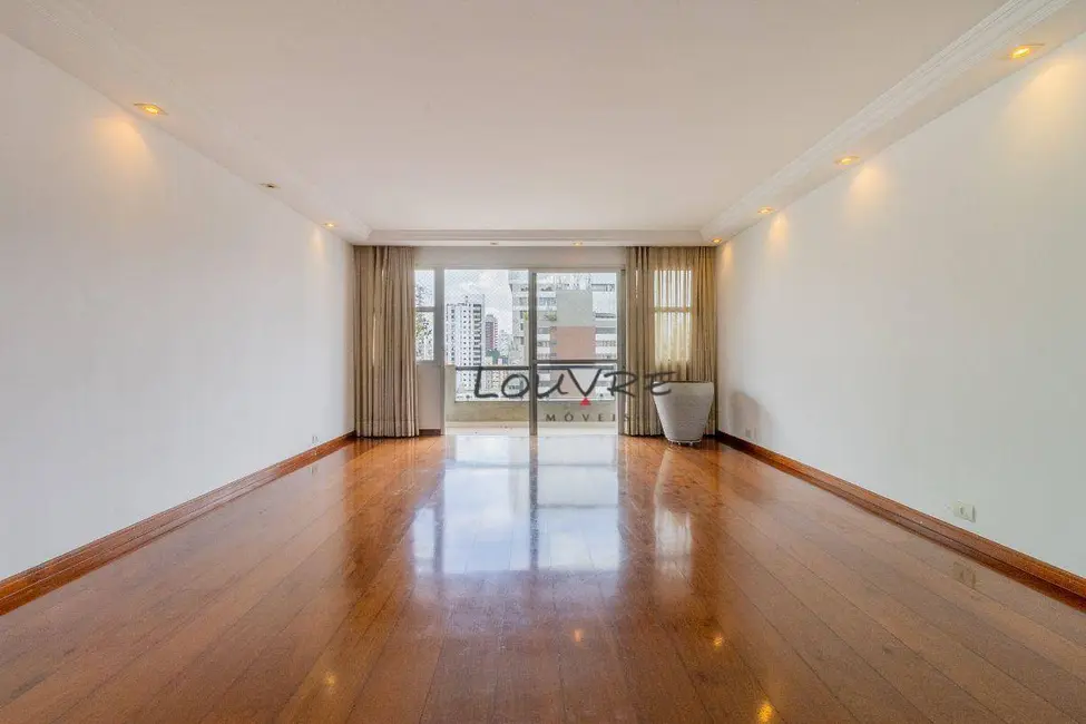 Apartamento com 3 quartos à venda, 236m2 em São Paulo - SP - imagem 2 Foto 2 de Apartamento com 3 quartos à venda, 236m2 em São Paulo - SP