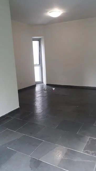 Apartamento com 2 quartos à venda, 56m2 em Vila Olímpia, São Paulo - SP - imagem 3 Foto 3 de Apartamento com 2 quartos à venda, 56m2 em Vila Olímpia, São Paulo - SP