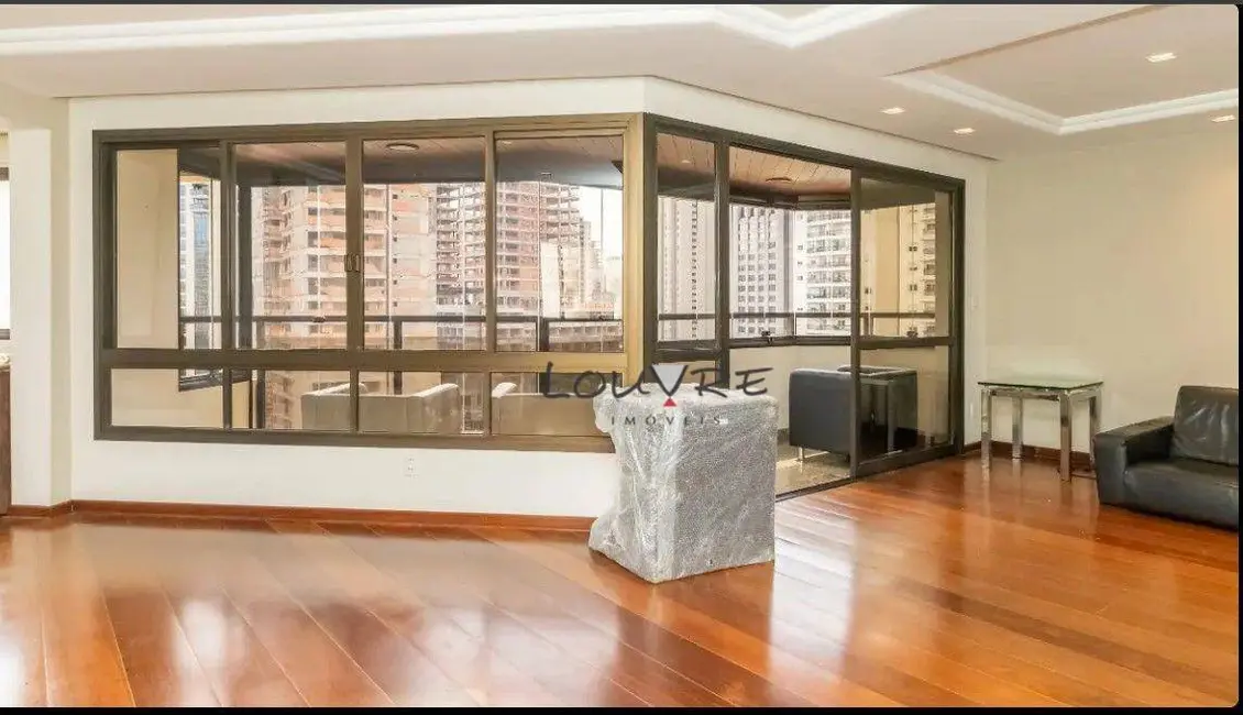 Foto 6 de Apartamento com 4 quartos à venda, 232m2 em Moema, São Paulo - SP