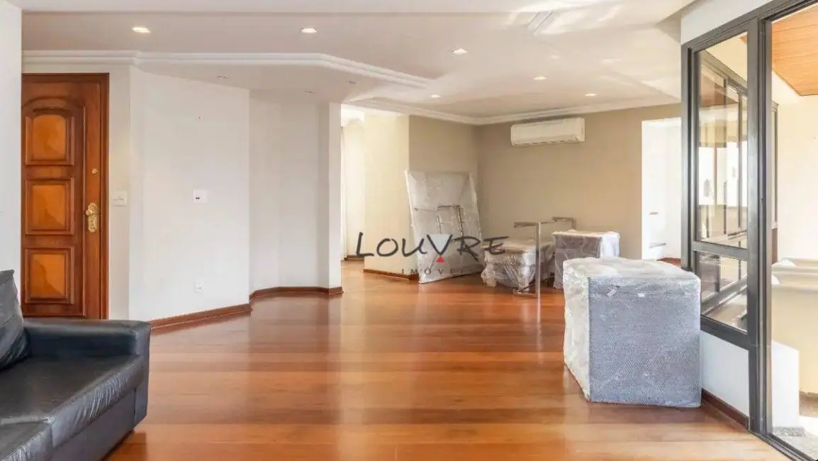 Foto 4 de Apartamento com 4 quartos à venda, 232m2 em Moema, São Paulo - SP