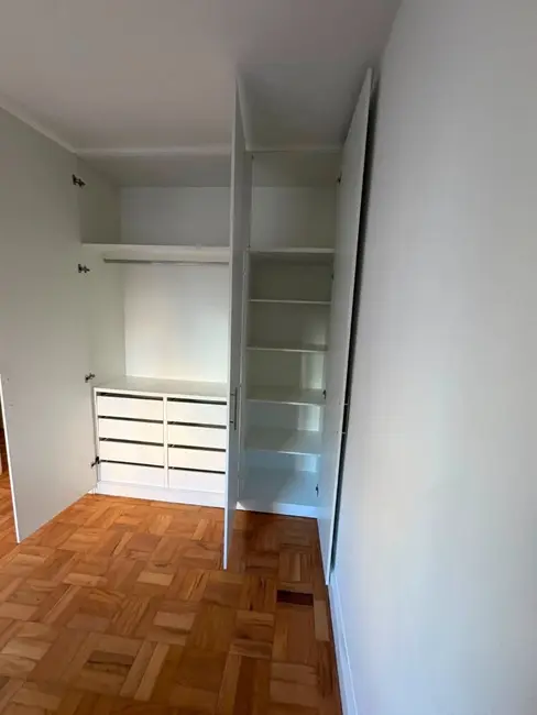 Apartamento com 2 quartos à venda e para alugar, 77m2 em Vila Nova Conceição, São Paulo - SP - imagem 4 Foto 4 de Apartamento com 2 quartos à venda e para alugar, 77m2 em Vila Nova Conceição, São Paulo - SP