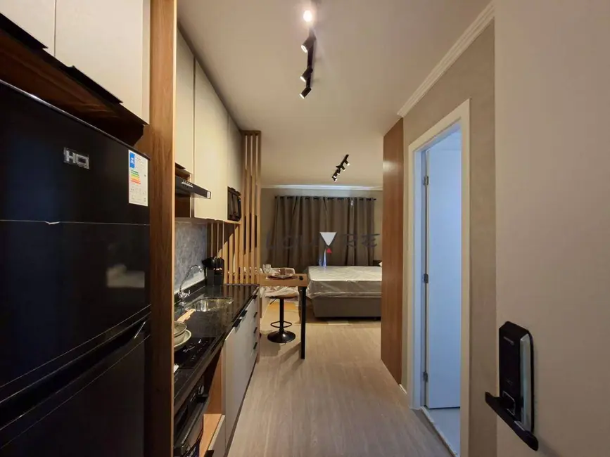 Foto 1 de Kitnet com 1 quarto para alugar, 25m2 em Vila Olímpia, São Paulo - SP