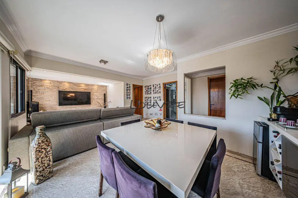 Apartamento com 2 quartos à venda, 95m2 em Moema, São Paulo - SP - imagem 3 Foto 3 de Apartamento com 2 quartos à venda, 95m2 em Moema, São Paulo - SP