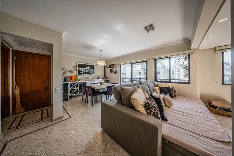 Foto 9 de Apartamento com 2 quartos à venda, 95m2 em Moema, São Paulo - SP