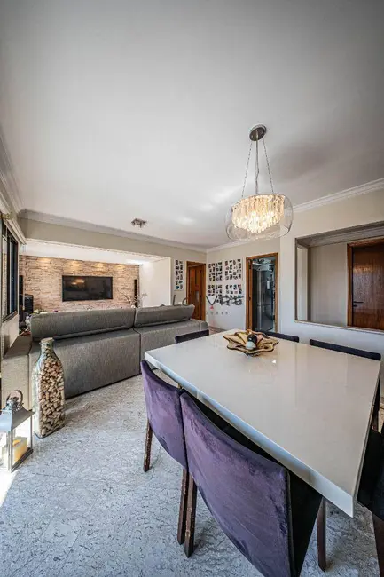 Apartamento com 2 quartos à venda, 95m2 em Moema, São Paulo - SP - imagem 4 Foto 4 de Apartamento com 2 quartos à venda, 95m2 em Moema, São Paulo - SP