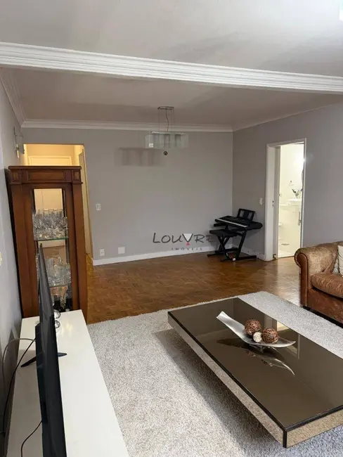 Apartamento com 3 quartos à venda, 116m2 em Moema, São Paulo - SP - imagem 2 Foto 2 de Apartamento com 3 quartos à venda, 116m2 em Moema, São Paulo - SP