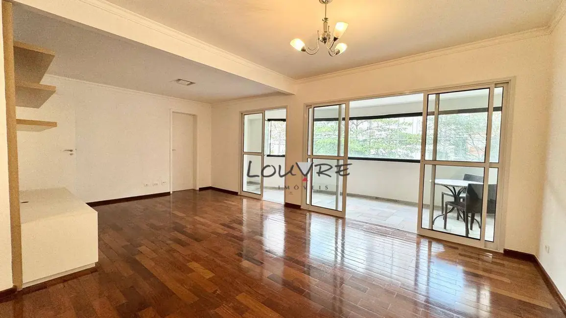 Foto 2 de Apartamento com 3 quartos à venda, 140m2 em Moema, São Paulo - SP