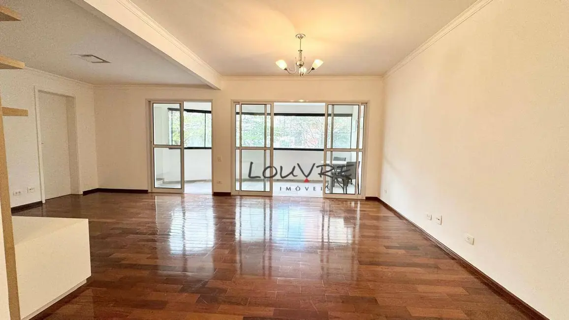 Foto 1 de Apartamento com 3 quartos à venda, 140m2 em Moema, São Paulo - SP