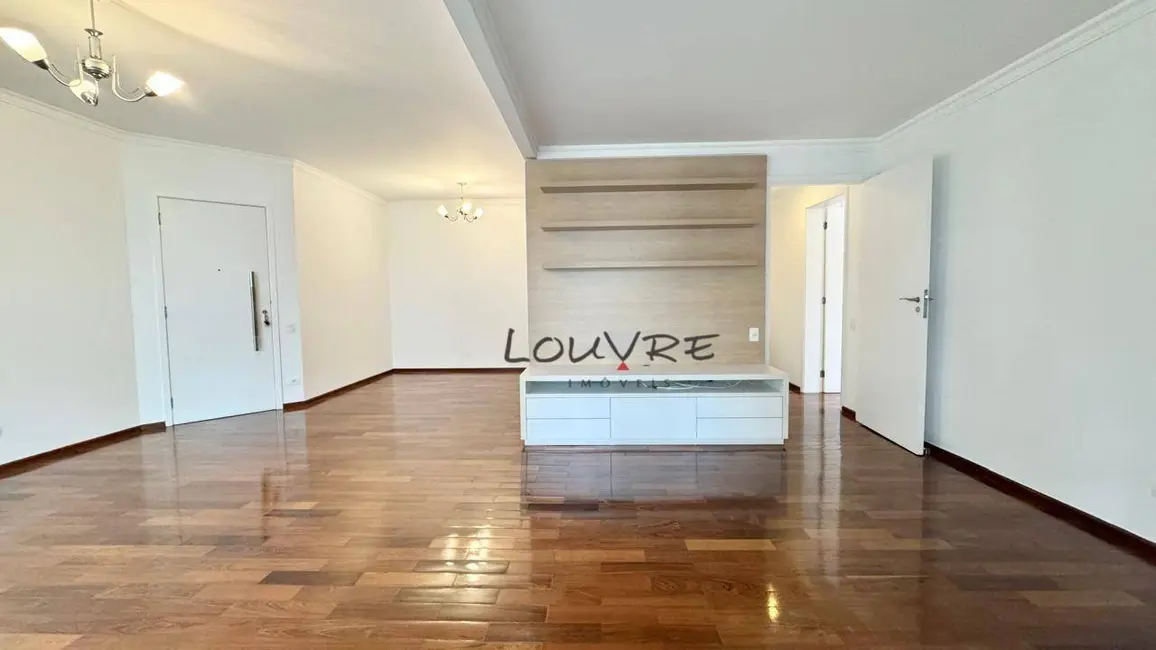 Foto 5 de Apartamento com 3 quartos à venda, 140m2 em Moema, São Paulo - SP