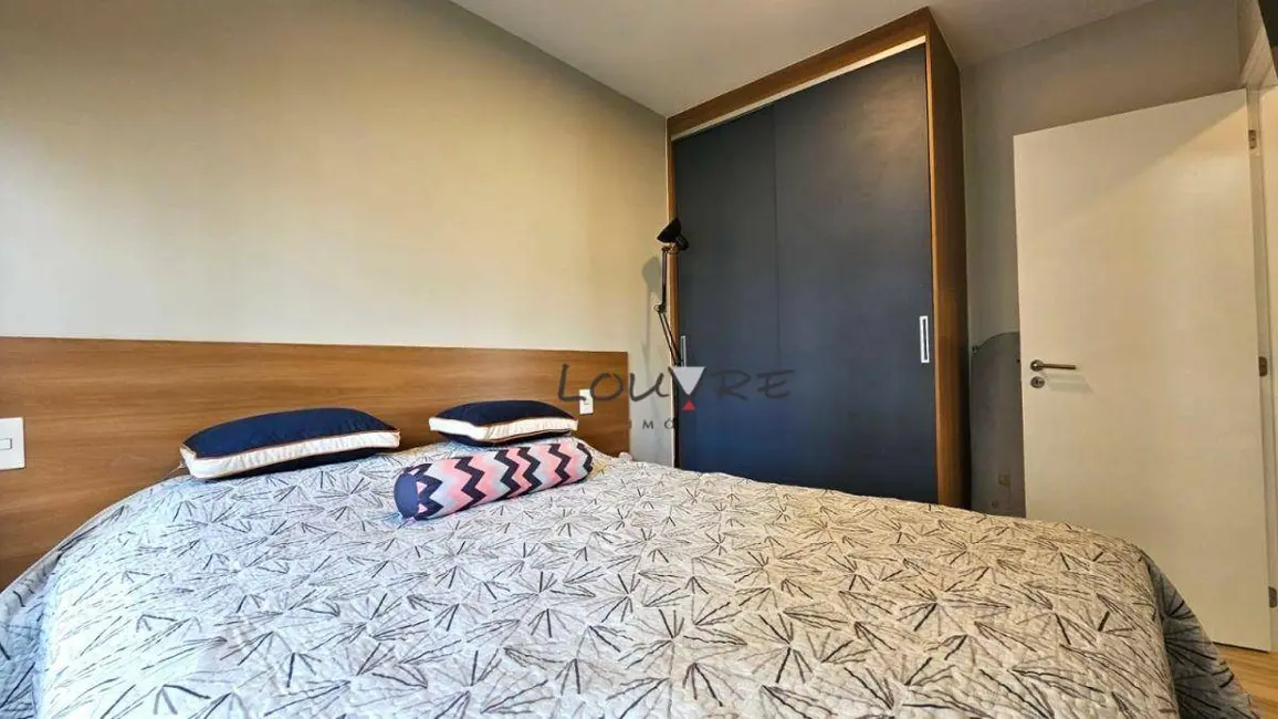 Apartamento com 3 quartos à venda, 85m2 em Moema, São Paulo - SP - imagem 4 Foto 4 de Apartamento com 3 quartos à venda, 85m2 em Moema, São Paulo - SP