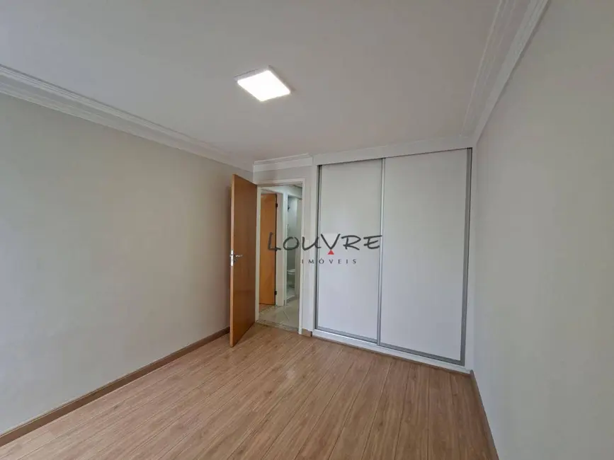 Apartamento com 2 quartos para alugar, 85m2 em Itaim Bibi, São Paulo - SP - imagem 9 Foto 9 de Apartamento com 2 quartos para alugar, 85m2 em Itaim Bibi, São Paulo - SP