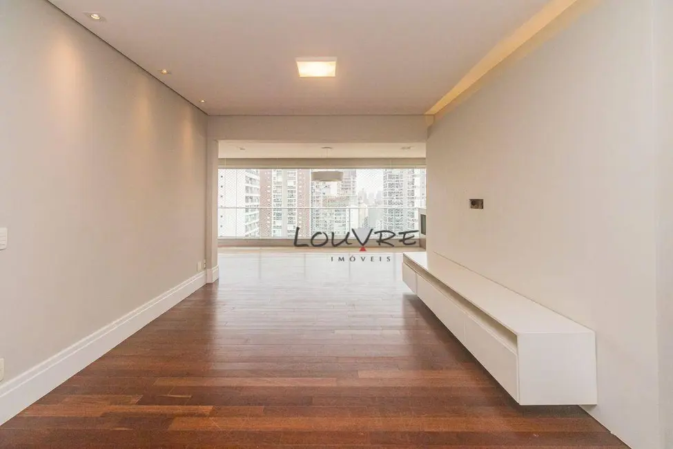 Apartamento com 2 quartos à venda e para alugar, 138m2 em Brooklin Paulista, São Paulo - SP - imagem 2 Foto 2 de Apartamento com 2 quartos à venda e para alugar, 138m2 em Brooklin Paulista, São Paulo - SP