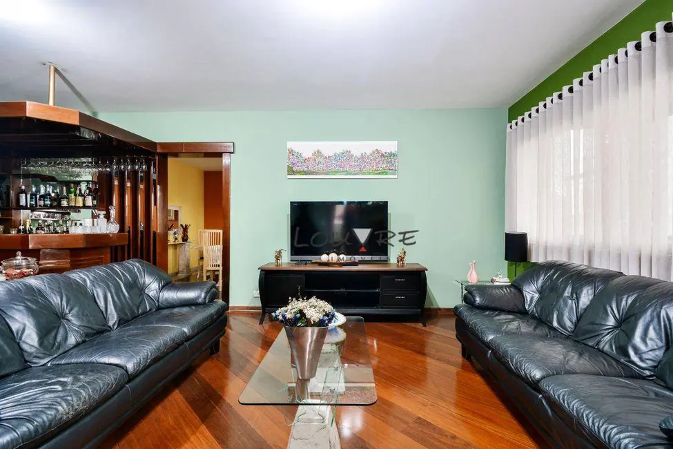 Apartamento com 4 quartos à venda, 222m2 em Moema, São Paulo - SP - imagem 3 Foto 3 de Apartamento com 4 quartos à venda, 222m2 em Moema, São Paulo - SP