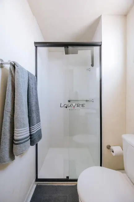 Kitnet com 1 quarto à venda e para alugar, 25m2 em Vila Olímpia, São Paulo - SP - imagem 6 Foto 6 de Kitnet com 1 quarto à venda e para alugar, 25m2 em Vila Olímpia, São Paulo - SP