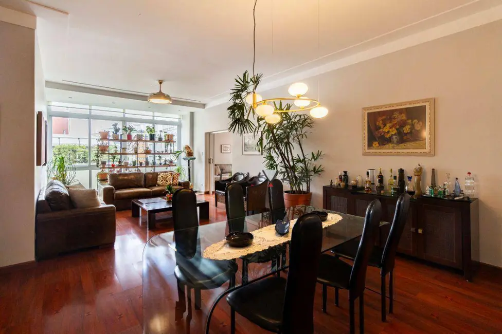 Apartamento com 3 quartos à venda, 182m2 em Higienópolis, São Paulo - SP - imagem 2 Foto 2 de Apartamento com 3 quartos à venda, 182m2 em Higienópolis, São Paulo - SP