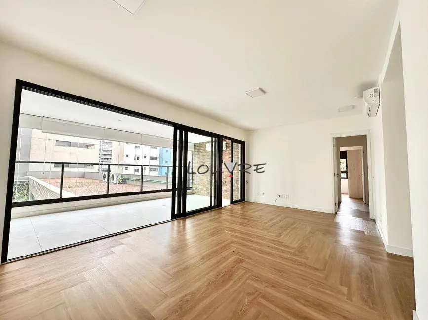 Apartamento com 3 quartos à venda, 142m2 em Vila Mariana, São Paulo - SP - imagem 2 Foto 2 de Apartamento com 3 quartos à venda, 142m2 em Vila Mariana, São Paulo - SP