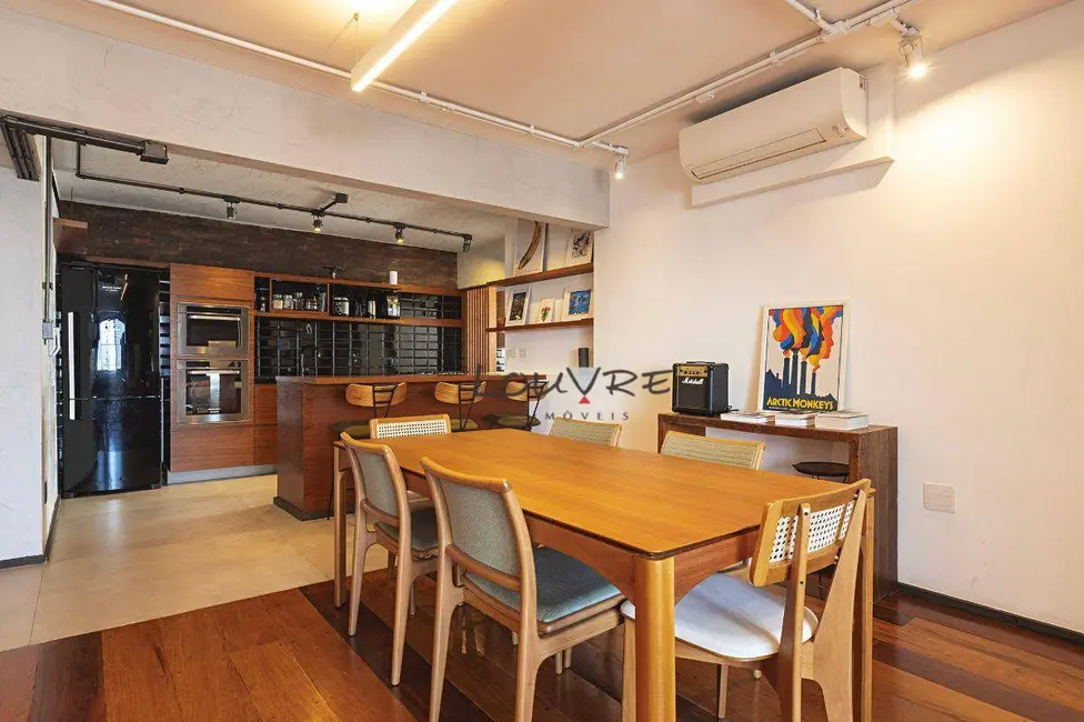 Apartamento com 3 quartos à venda, 112m2 em Vila Madalena, São Paulo - SP - imagem 4 Foto 4 de Apartamento com 3 quartos à venda, 112m2 em Vila Madalena, São Paulo - SP