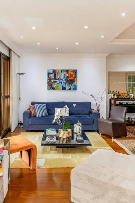 Foto 5 de Apartamento com 4 quartos à venda, 222m2 em Vila Nova Conceição, São Paulo - SP