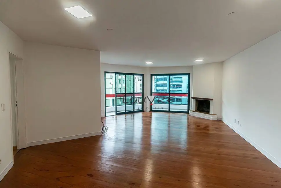 Apartamento com 4 quartos para alugar, 253m2 em Itaim Bibi, São Paulo - SP - imagem 1 Foto 1 de Apartamento com 4 quartos para alugar, 253m2 em Itaim Bibi, São Paulo - SP