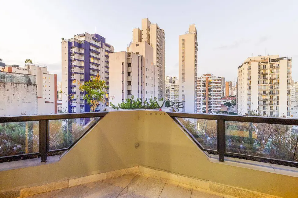 Foto 4 de Apartamento com 2 quartos à venda, 132m2 em Pinheiros, São Paulo - SP