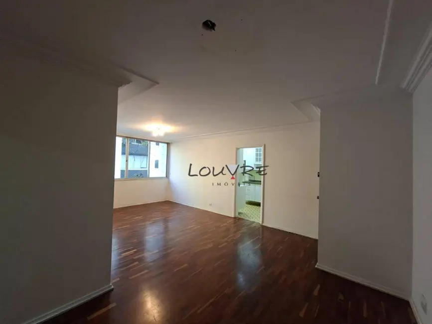 Apartamento com 3 quartos para alugar, 128m2 em Vila Nova Conceição, São Paulo - SP - imagem 4 Foto 4 de Apartamento com 3 quartos para alugar, 128m2 em Vila Nova Conceição, São Paulo - SP