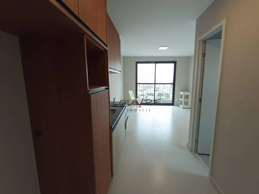 Kitnet com 1 quarto para alugar, 25m2 em Vila Olímpia, São Paulo - SP - imagem 2 Foto 2 de Kitnet com 1 quarto para alugar, 25m2 em Vila Olímpia, São Paulo - SP