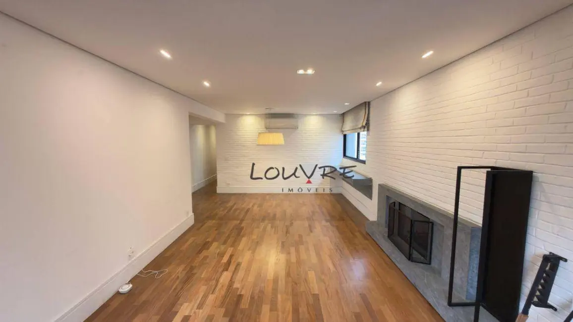 Apartamento com 4 quartos à venda, 141m2 em Moema, São Paulo - SP - imagem 9 Foto 9 de Apartamento com 4 quartos à venda, 141m2 em Moema, São Paulo - SP