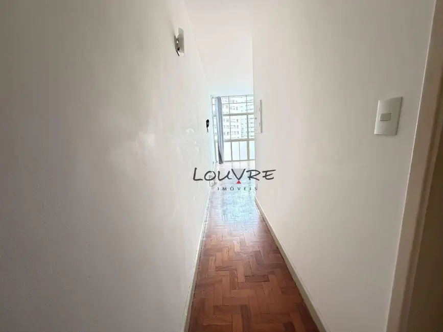 Kitnet com 1 quarto para alugar, 26m2 em República, São Paulo - SP - imagem 2 Foto 2 de Kitnet com 1 quarto para alugar, 26m2 em República, São Paulo - SP