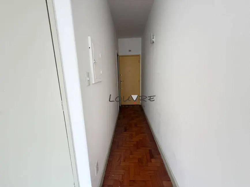 Kitnet com 1 quarto para alugar, 26m2 em República, São Paulo - SP - imagem 7 Foto 7 de Kitnet com 1 quarto para alugar, 26m2 em República, São Paulo - SP