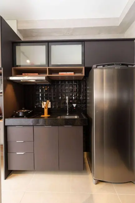 Kitnet com 1 quarto à venda e para alugar, 21m2 em Pinheiros, São Paulo - SP - imagem 3 Foto 3 de Kitnet com 1 quarto à venda e para alugar, 21m2 em Pinheiros, São Paulo - SP