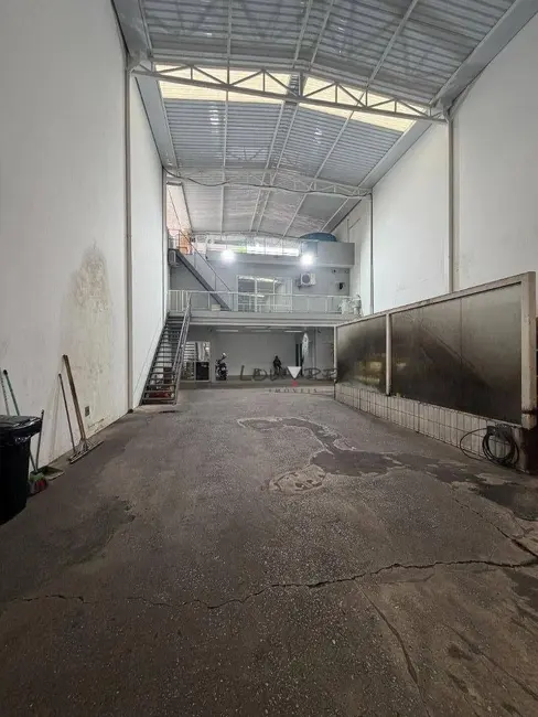 Foto 3 de Armazém / Galpão para alugar, 400m2 em Indianópolis, São Paulo - SP