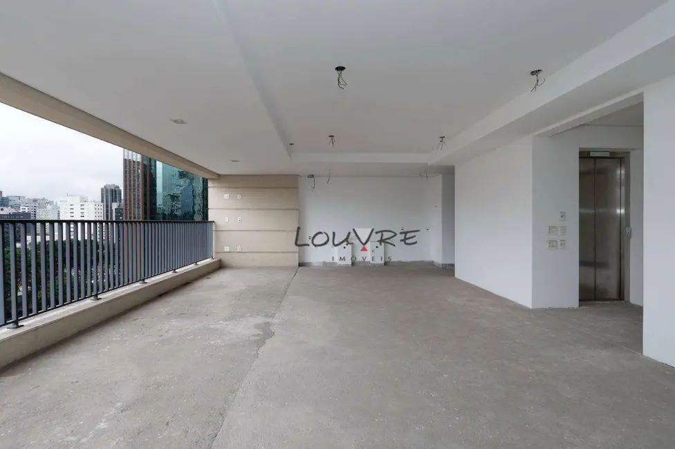 Apartamento com 2 quartos à venda, 147m2 em Vila Nova Conceição, São Paulo - SP - imagem 4 Foto 4 de Apartamento com 2 quartos à venda, 147m2 em Vila Nova Conceição, São Paulo - SP