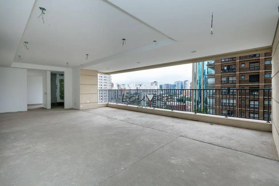 Apartamento com 2 quartos à venda, 147m2 em Vila Nova Conceição, São Paulo - SP - imagem 1 Foto 1 de Apartamento com 2 quartos à venda, 147m2 em Vila Nova Conceição, São Paulo - SP