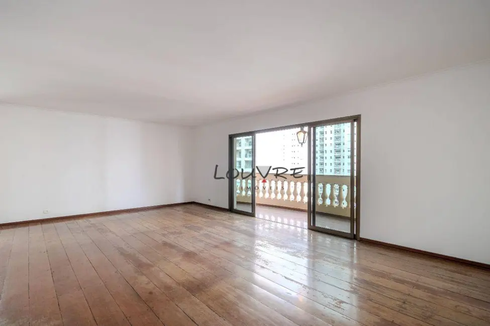 Foto 2 de Apartamento com 5 quartos à venda, 210m2 em Campo Belo, São Paulo - SP