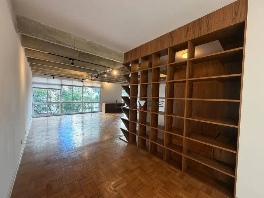 Foto 8 de Apartamento com 2 quartos para alugar, 210m2 em Higienópolis, São Paulo - SP