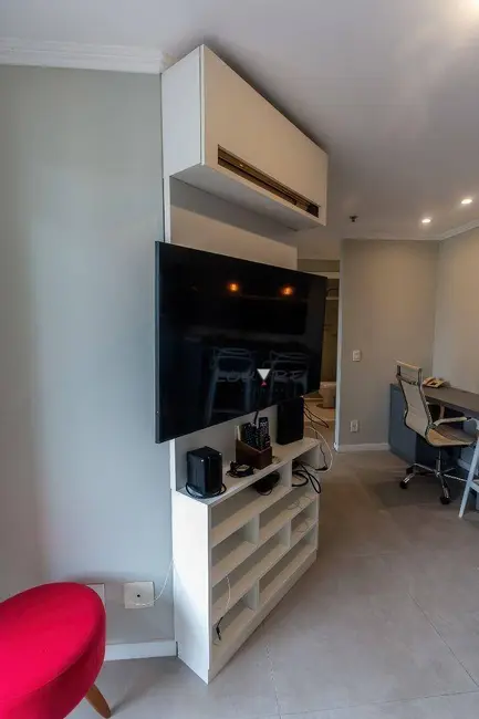 Apartamento com 2 quartos à venda e para alugar, 54m2 em Vila Olímpia, São Paulo - SP - imagem 3 Foto 3 de Apartamento com 2 quartos à venda e para alugar, 54m2 em Vila Olímpia, São Paulo - SP
