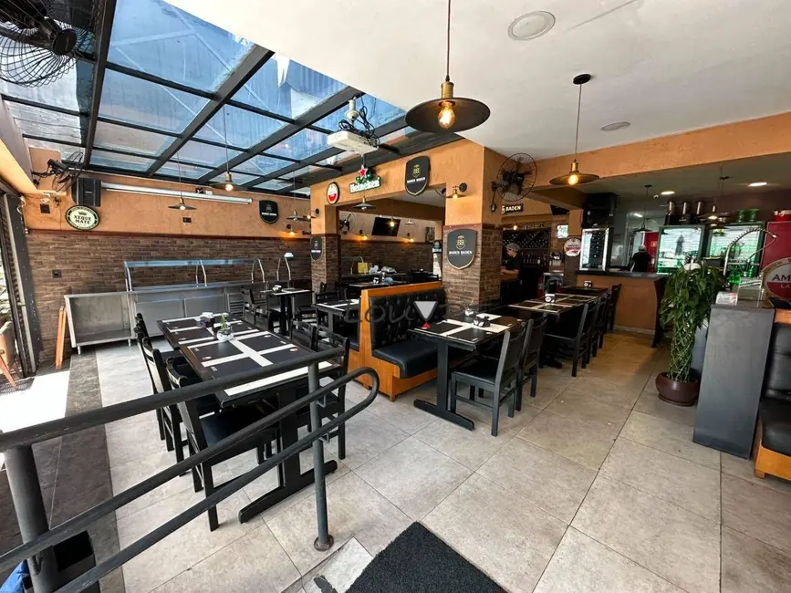 Foto 3 de Casa à venda, 200m2 em Vila Olímpia, São Paulo - SP