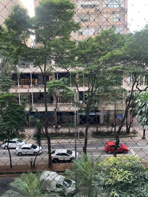 Apartamento com 2 quartos para alugar, 108m2 em República, São Paulo - SP - imagem 7 Foto 7 de Apartamento com 2 quartos para alugar, 108m2 em República, São Paulo - SP