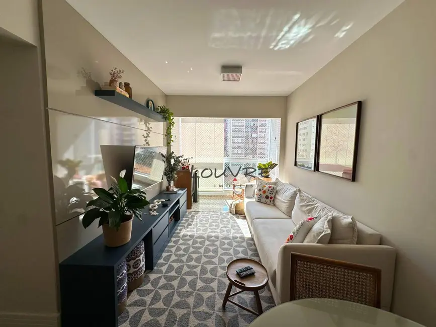 Foto 3 de Apartamento com 2 quartos à venda, 64m2 em Vila Olímpia, São Paulo - SP