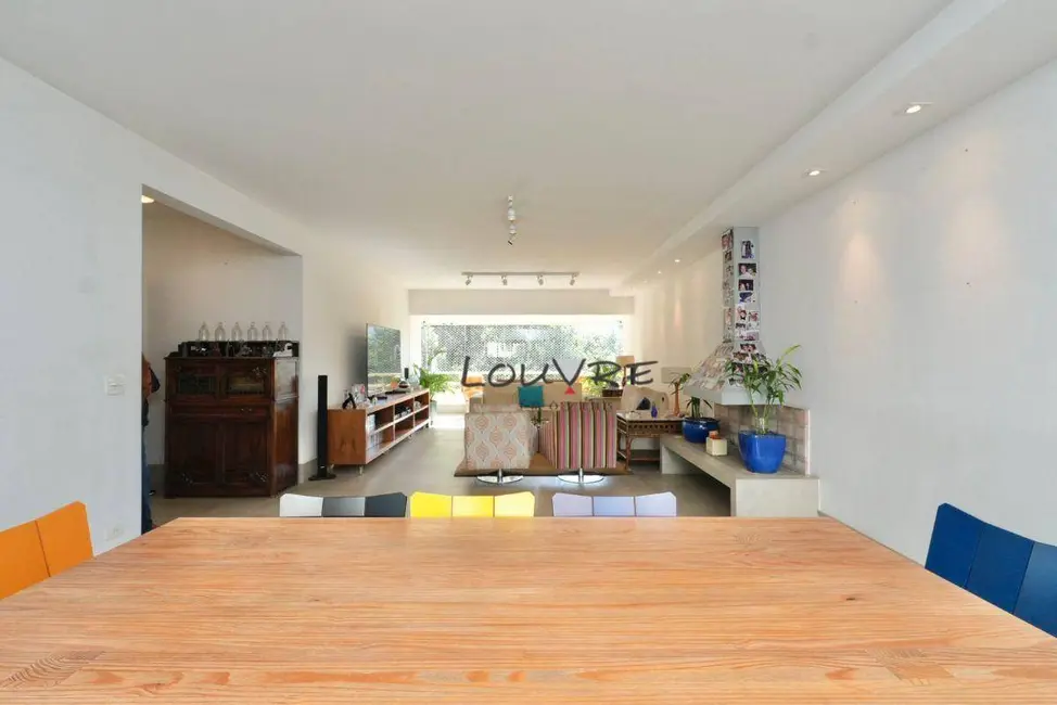Apartamento com 4 quartos à venda, 226m2 em Higienópolis, São Paulo - SP - imagem 4 Foto 4 de Apartamento com 4 quartos à venda, 226m2 em Higienópolis, São Paulo - SP