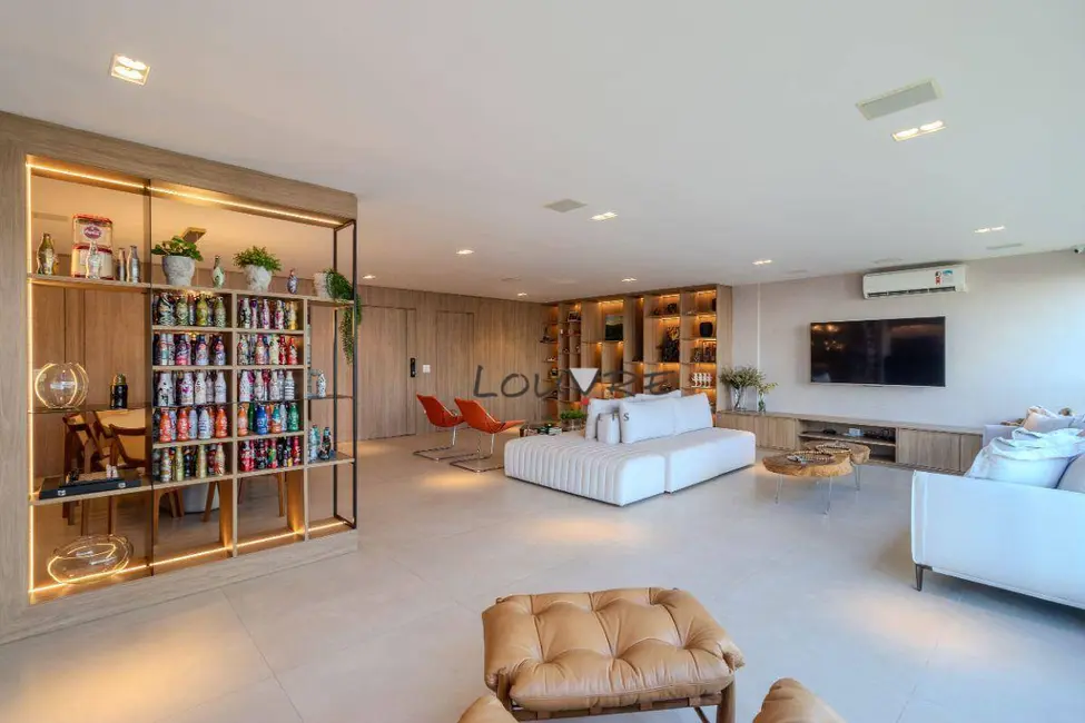 Foto 4 de Apartamento com 3 quartos à venda, 222m2 em Campo Belo, São Paulo - SP