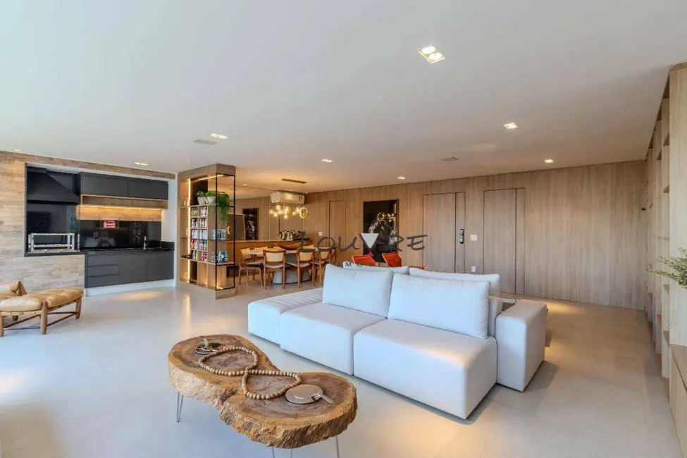 Foto 3 de Apartamento com 3 quartos à venda, 222m2 em Campo Belo, São Paulo - SP