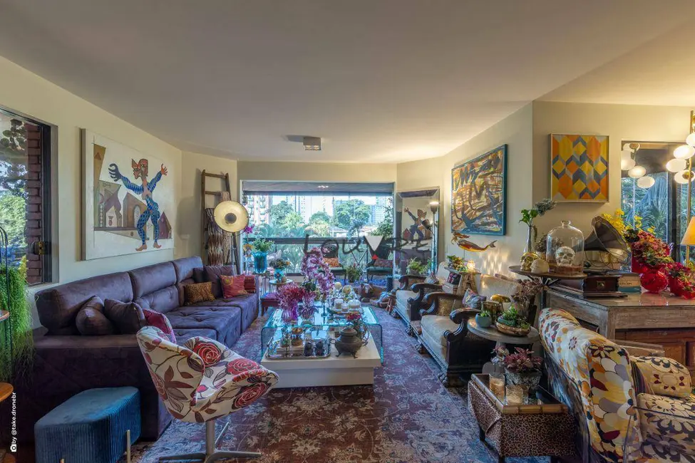 Foto 8 de Apartamento com 3 quartos à venda, 275m2 em Campo Belo, São Paulo - SP